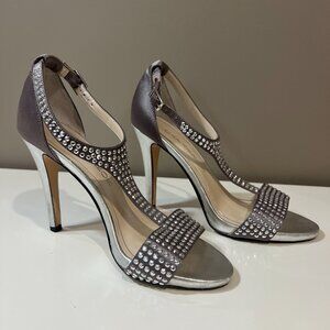 Caparros Silver Satin T-Strap 4" Stiletto Sandals, Size 7.5B, Leather Sole